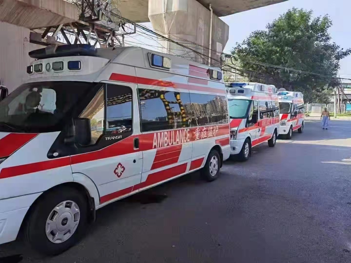泊头市救护车出租